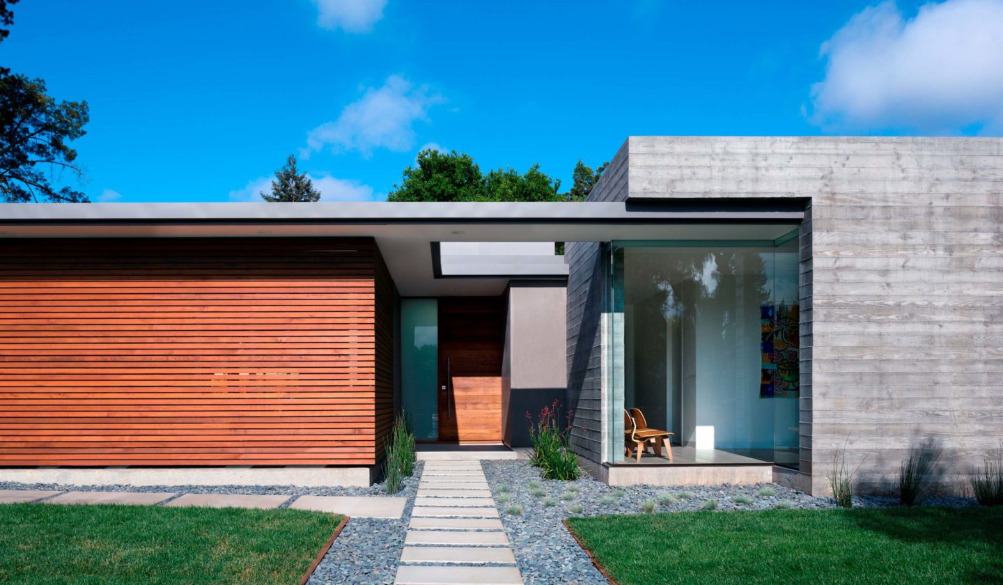 Los Altos modern home elevation and walkway